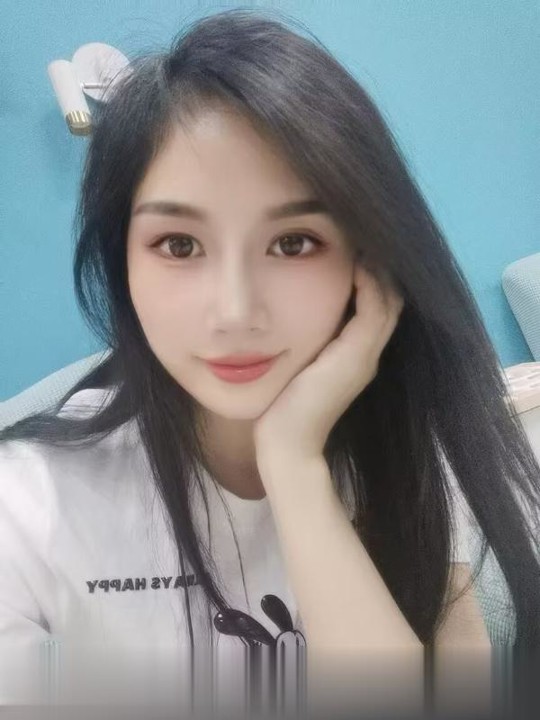 成都果儿妹子回归做爱 胸推