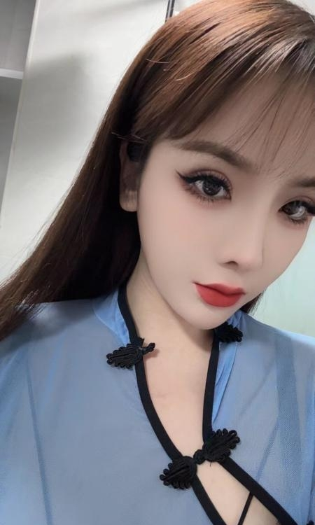 武汉市徐东高颜大熊小姐姐