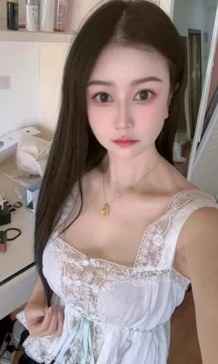 深圳市南山泡芙颜值身材一流