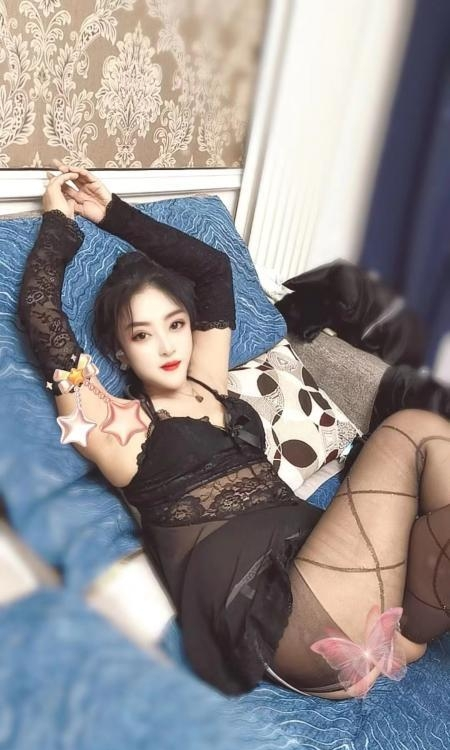 郑州市黑丝性感少妇