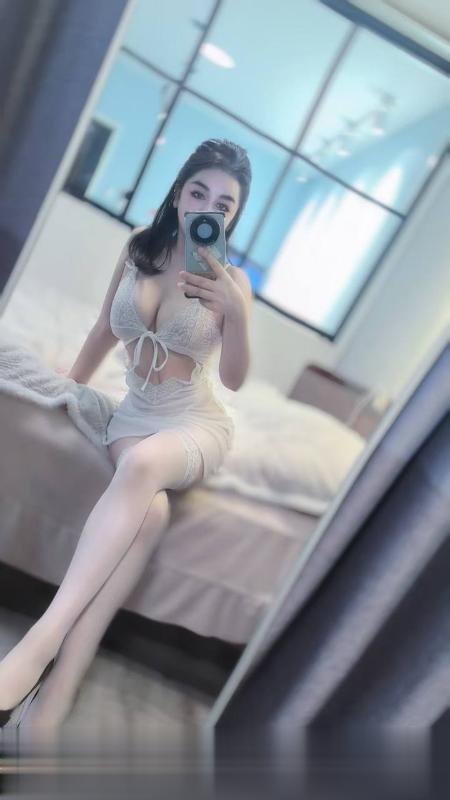 西塔轻熟女燕燕