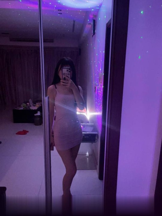 郑州国基路青青.熊有D 身材又均匀 看起来丰满但是又不属...