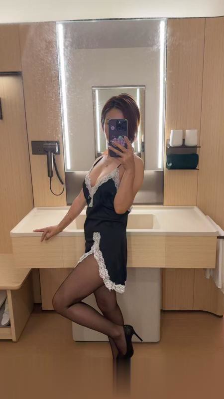 广州海珠OL制服少妇熟女