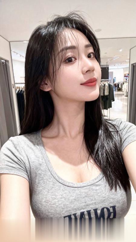 上海闵行七宝丰满老师人照一致，丰满紧致美女