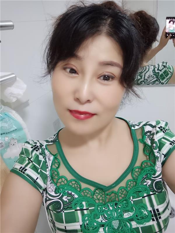 河南-郑州三通熟妇骚熟妇一个,奶头乌黑,性欲很强