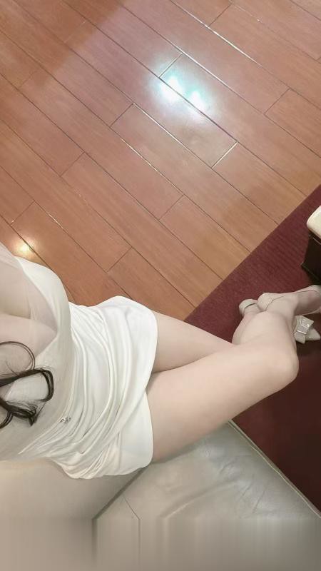 重庆-渝中风骚丝袜美腿姐姐